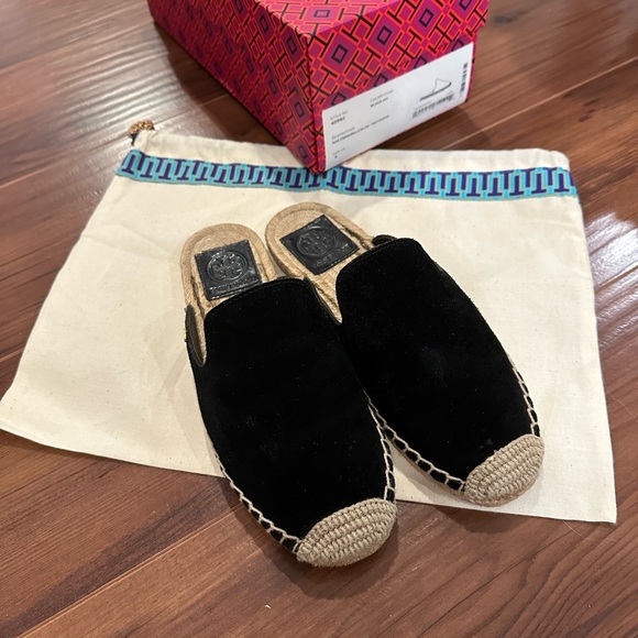 Tory Burch black espadrille slides - Picture 5 of 8